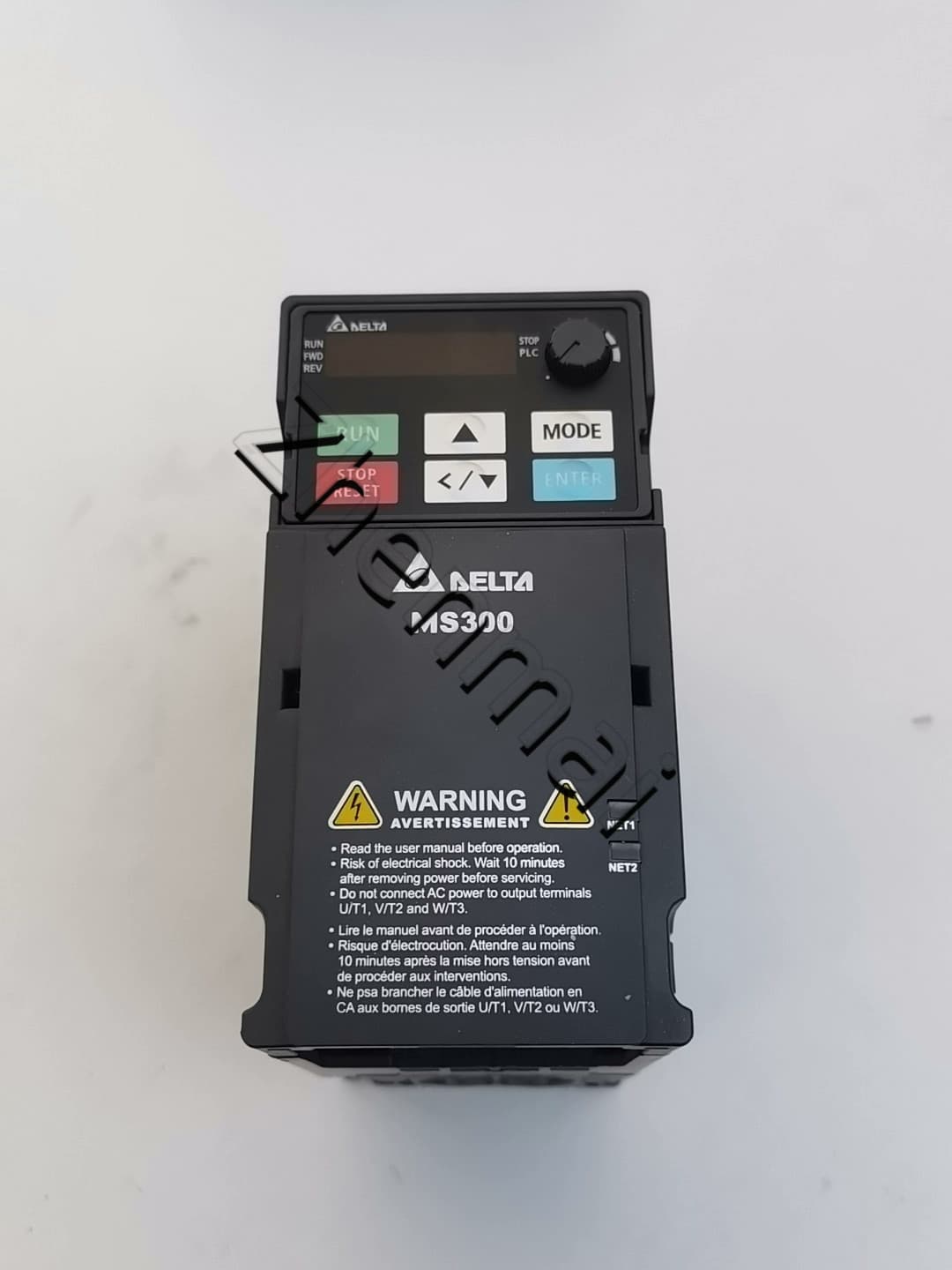 100% ολοκαίνουργιο πρωτότυπο και γνήσιο Delta 380V 1,5KW VFD4A2MS43ANSAA Μετατροπείς συχνότητας Drive Servo Motor