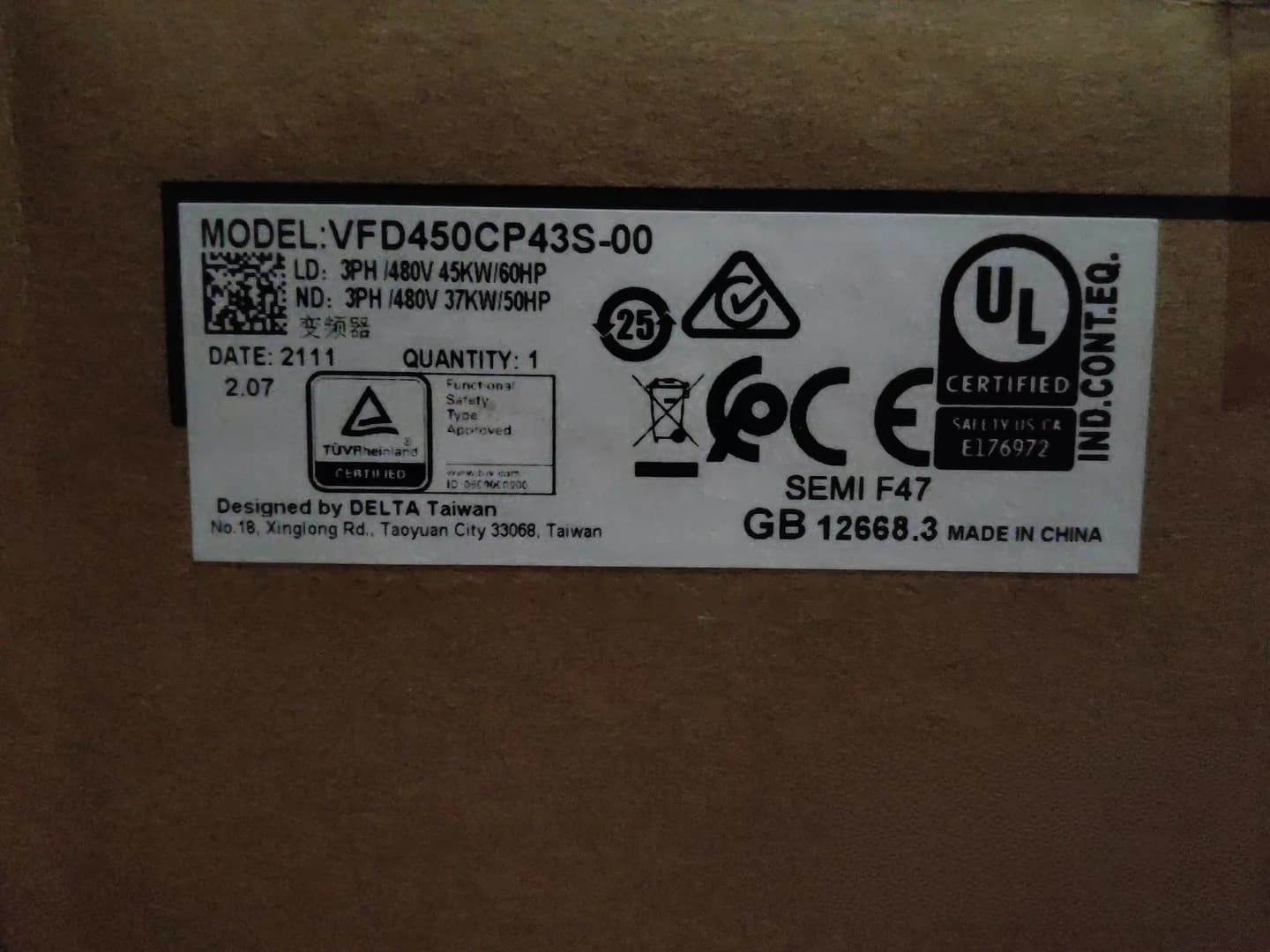 100% ολοκαίνουργιο πρωτότυπο και γνήσιο Delta VFD450CP43S-00 380V45KW Μετατροπείς συχνότητας Drive Servo Motor