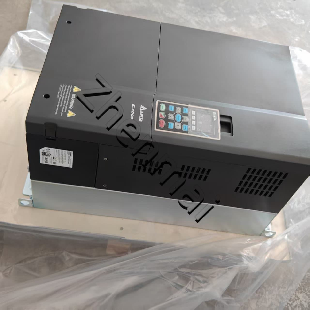 100% ολοκαίνουργιο πρωτότυπο και γνήσιο Delta VFD750C43A-00 Μετατροπείς συχνότητας Drive Servo Motor