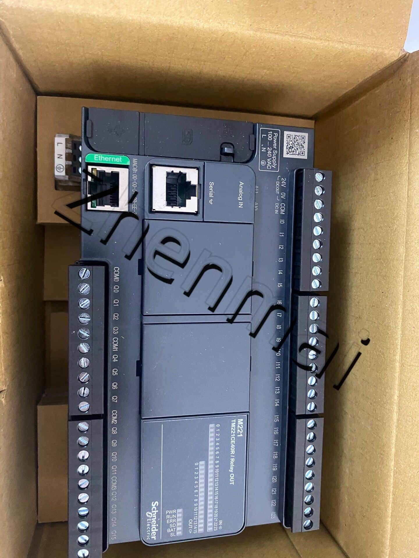 100% ολοκαίνουργιο, γνήσιο και γνήσιο Schneider TM221CE40T Μετατροπείς συχνότητας, διακόπτες κυκλώματος, επαφές, προστατευτικές συσκευές