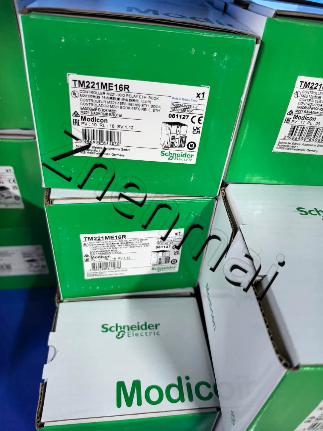100% ολοκαίνουργιο, γνήσιο και γνήσιο Schneider TM221ME16R Μετατροπείς συχνότητας, διακόπτες κυκλώματος, επαφές, προστατευτικές συσκευές
