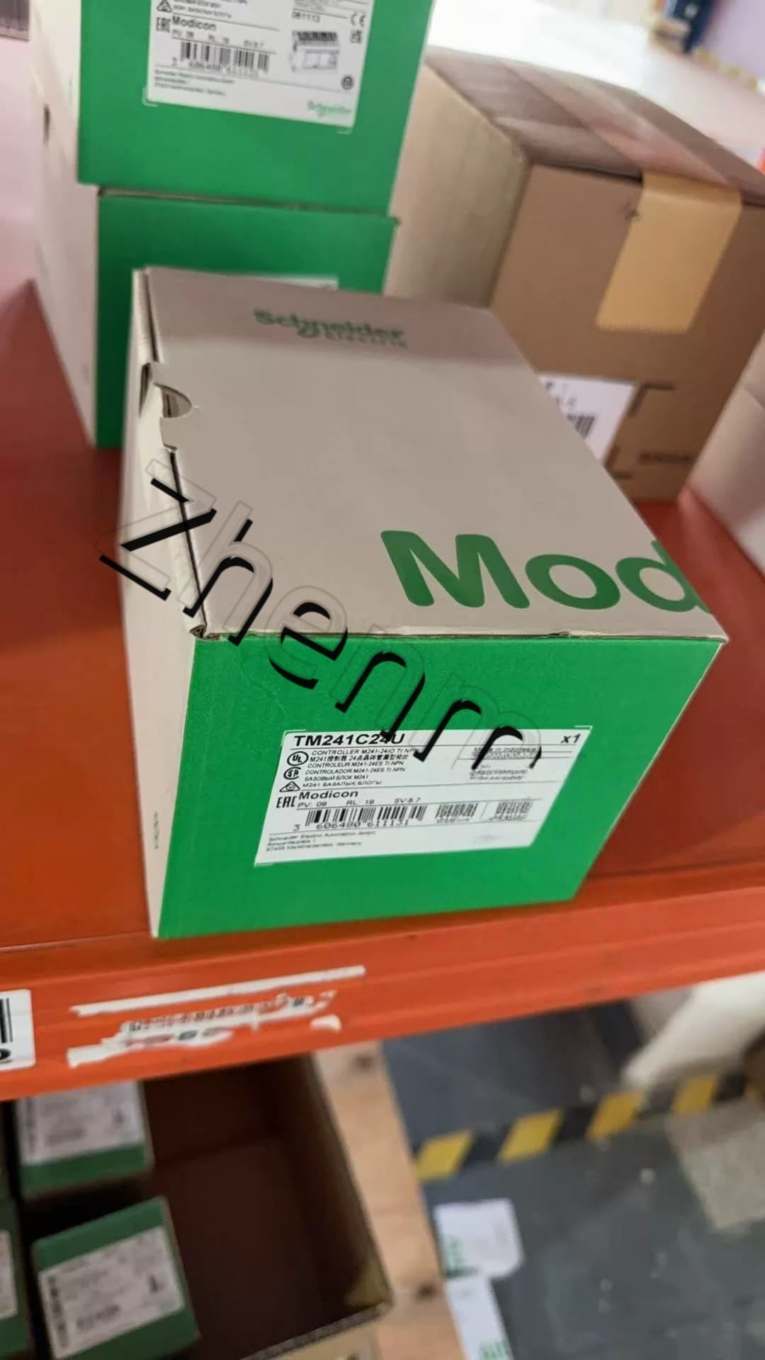 100% ολοκαίνουργιο, αυθεντικό και γνήσιο Schneider TM241C24U Μετατροπείς συχνότητας, διακόπτες κυκλώματος, επαφές, προστατευτικές συσκευές