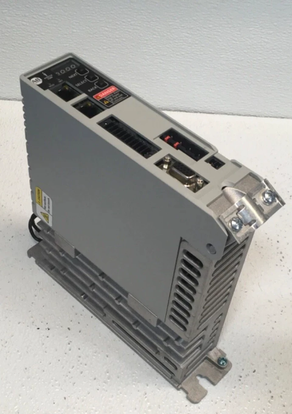 2198-C2055-ERS Kinetix 5300 Servo Drive, ολοκαίνουργιο και γνήσιο Γρήγορη παράδοση