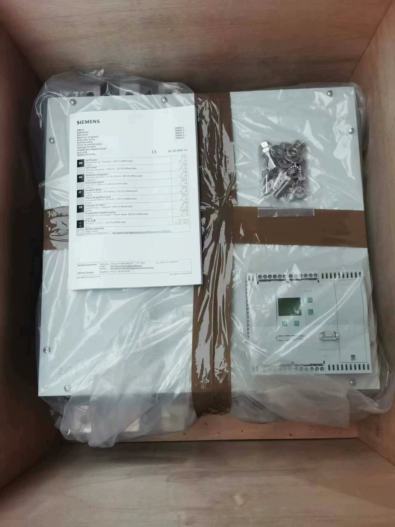 Ολοκαίνουργιο, γνήσιο, απευθείας εργοστασιακό Siemens 3RW4456-6BC34 Soft Starter SIRIUS SOFT STARTER