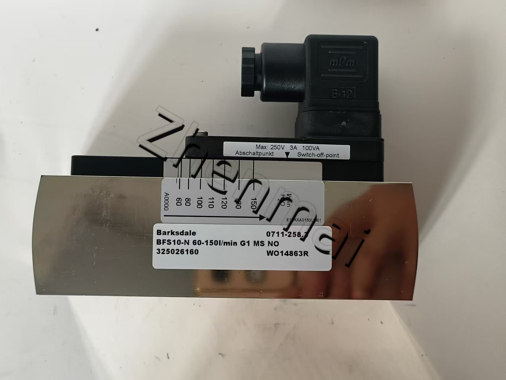 Ολοκαίνουργιο Γνήσιο Barksdale 0711-258.3 Αισθητήρας πίεσης Διακόπτης στάθμης Διακόπτης ροής Διακόπτης πίεσης Γρήγορη αποστολή