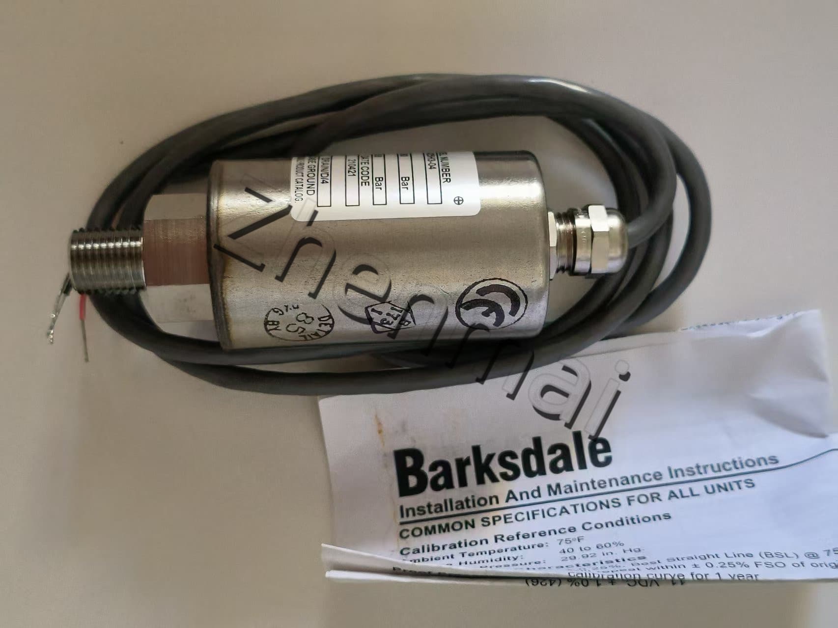 Ολοκαίνουργιο Γνήσιο Barksdale 425H3-04 Αισθητήρας πίεσης Διακόπτης στάθμης Διακόπτης ροής Διακόπτης πίεσης Γρήγορη αποστολή