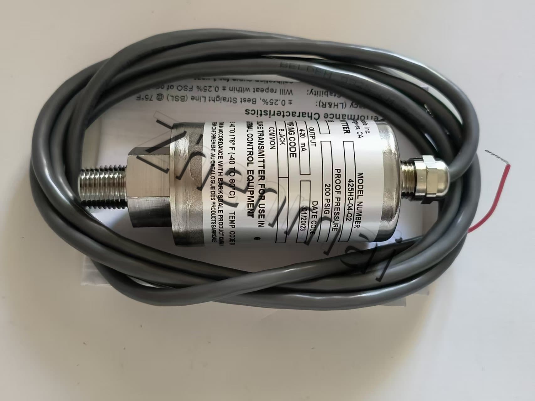 Ολοκαίνουργιο Γνήσιο Barksdale 425H3-04-Q2 Αισθητήρας πίεσης Διακόπτης στάθμης Διακόπτης ροής Διακόπτης πίεσης Γρήγορη αποστολή