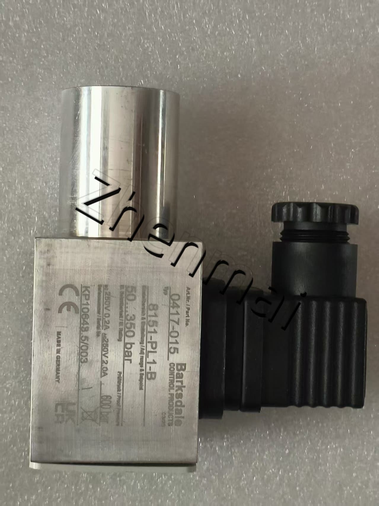 Ολοκαίνουργιο Γνήσιο Barksdale 8151-PL1-B 0417-015 Αισθητήρας πίεσης Διακόπτης στάθμης Διακόπτης ροής Διακόπτης πίεσης Γρήγορη αποστολή