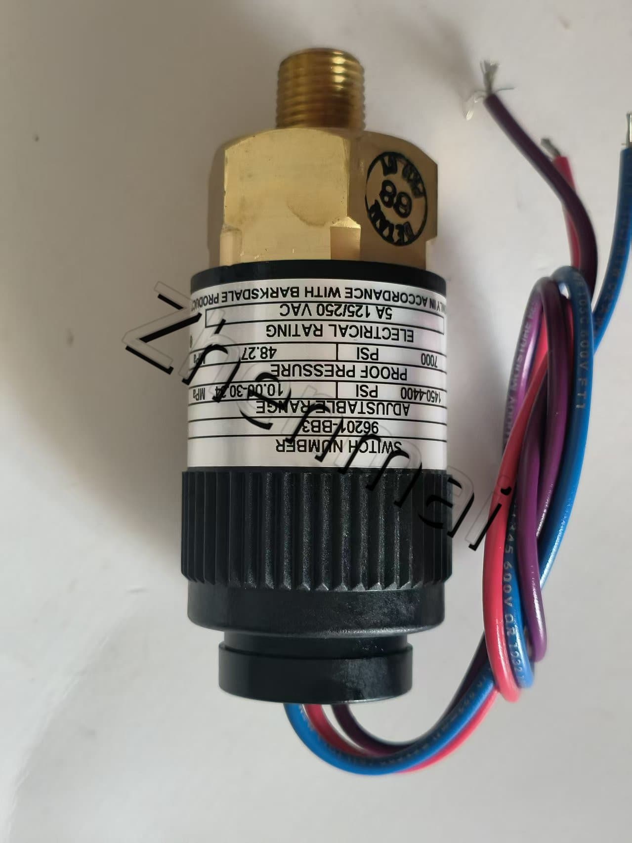 Ολοκαίνουργιο Γνήσιο Barksdale 96201-BB3 Αισθητήρας πίεσης Διακόπτης στάθμης Διακόπτης ροής Διακόπτης πίεσης Γρήγορη αποστολή