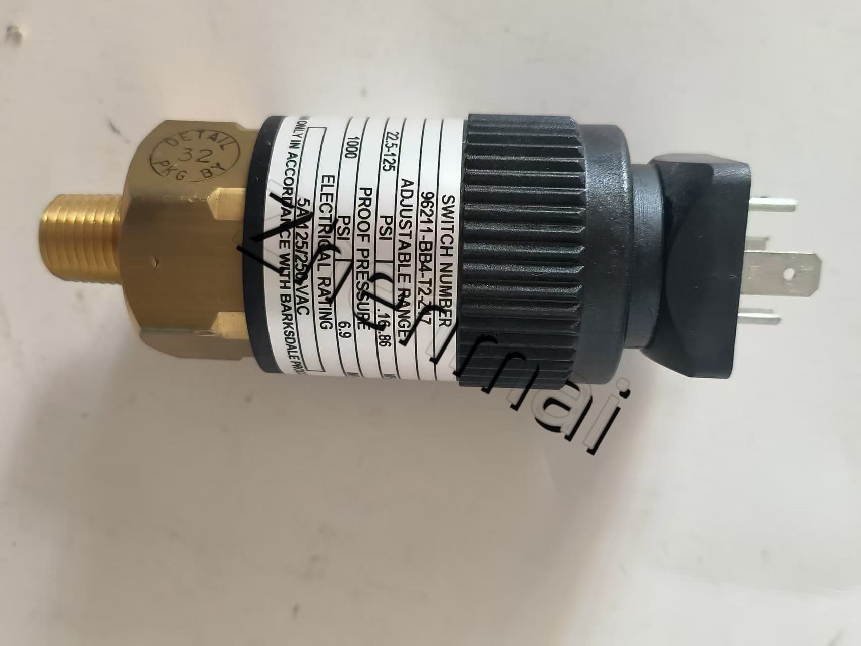 Ολοκαίνουργιο Γνήσιο Barksdale 96211-BB4-T2 Αισθητήρας πίεσης Διακόπτης στάθμης Διακόπτης ροής Διακόπτης πίεσης Γρήγορη αποστολή
