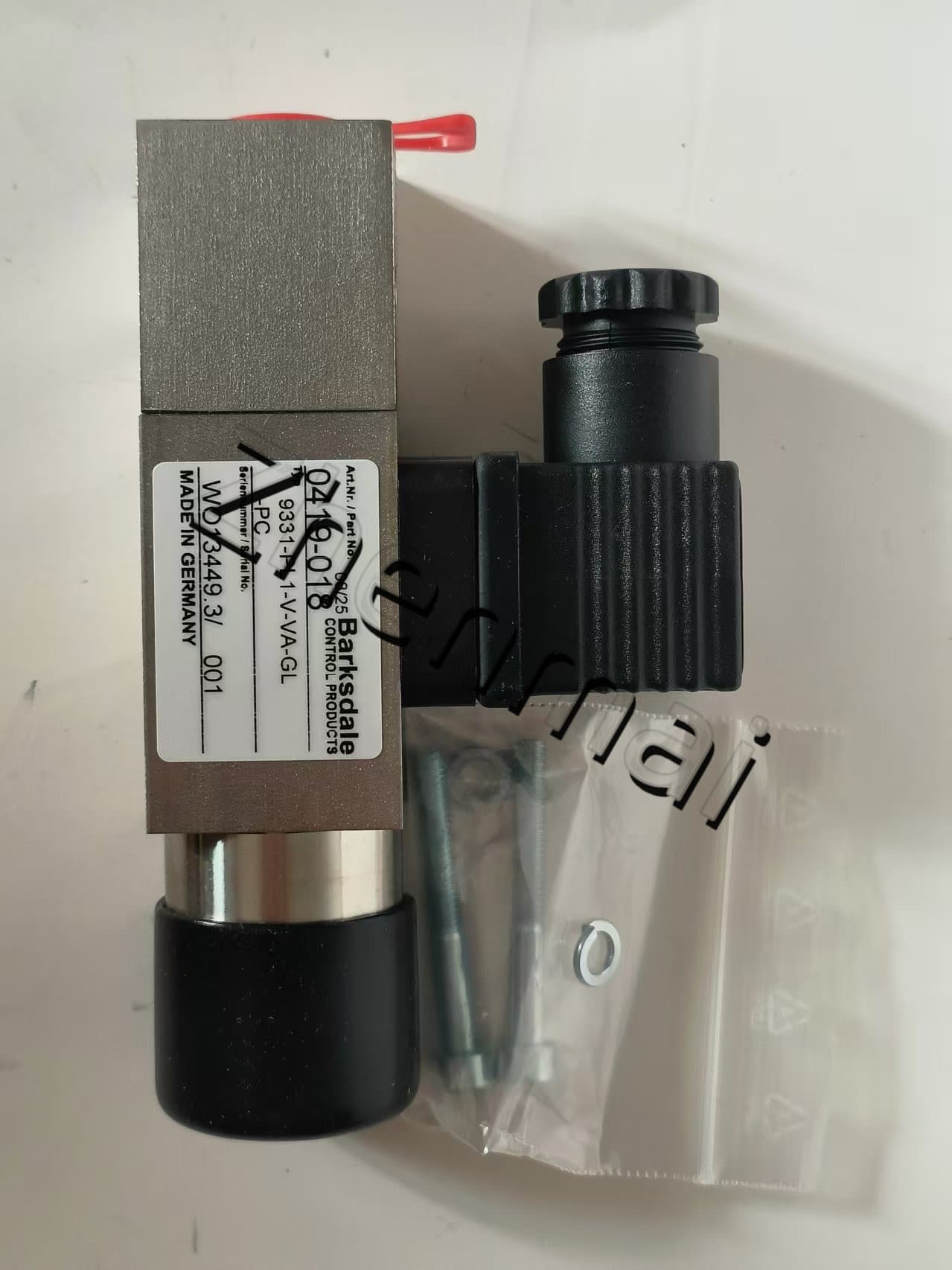 Ολοκαίνουργιο Γνήσιο Barksdale 99331-PL1-V-VA-GL-PC 0419-018 Αισθητήρας πίεσης Διακόπτης στάθμης Διακόπτης ροής Διακόπτης πίεσης Γρήγορη αποστολή