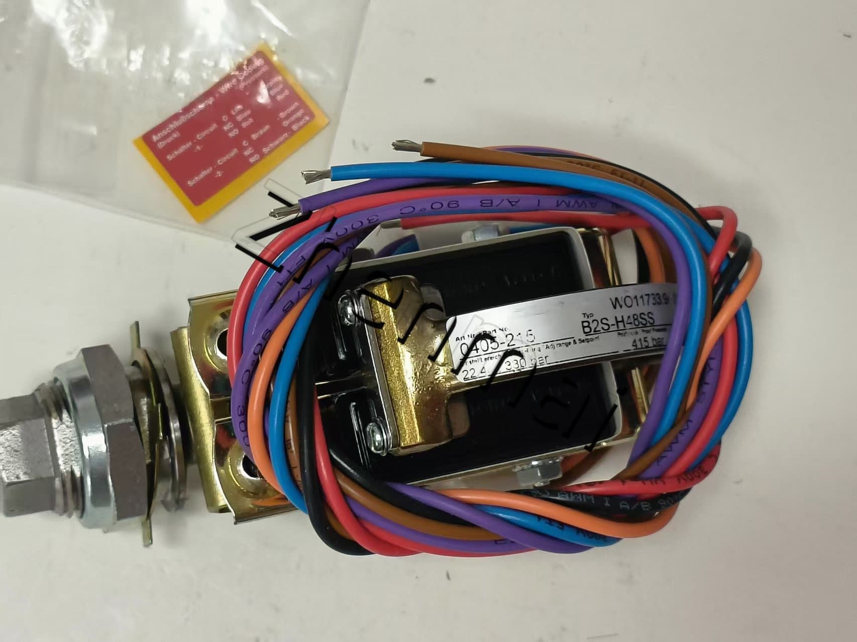 Ολοκαίνουργιο Γνήσιο Barksdale B2S-H48SS Αισθητήρας πίεσης Διακόπτης στάθμης Διακόπτης ροής Διακόπτης πίεσης Γρήγορη αποστολή