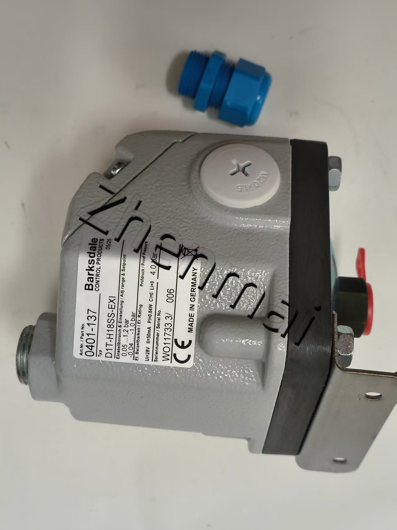 Ολοκαίνουργιο Γνήσιο Barksdale D1T-H18SS-EXI 0401-137 Αισθητήρας πίεσης Διακόπτης στάθμης Διακόπτης ροής Διακόπτης πίεσης Γρήγορη αποστολή