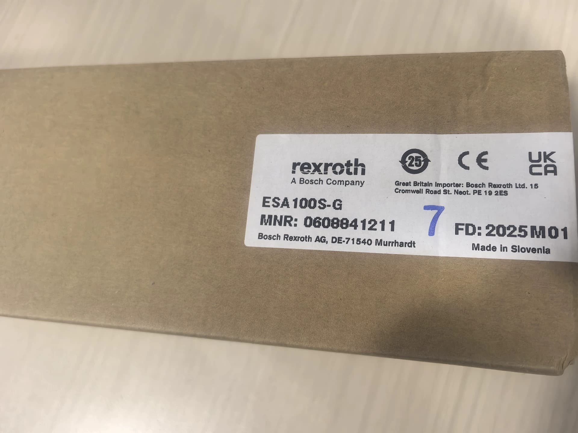Ολοκαίνουργιο Γνήσιο Bosch Rexroth Servo drive Ηλεκτρικό ροπόκλειδο ESA100S-G Servo Motor Γρήγορη αποστολή
