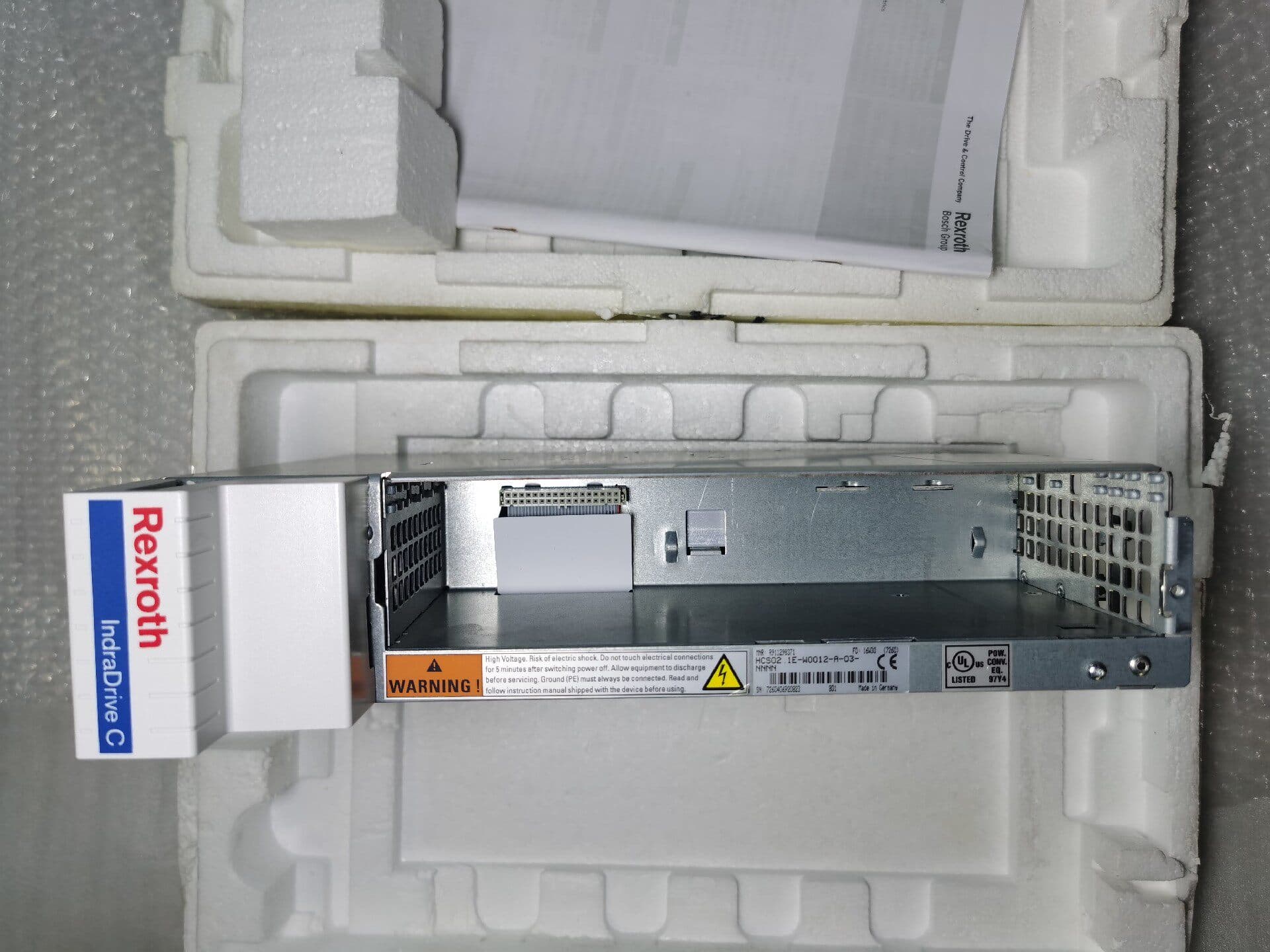 Ολοκαίνουργιο αυθεντικό Bosch Rexroth Servo drive HCS02.1E-W0012-A-03-NNNN R911298371 Servo Motor Γρήγορη αποστολή