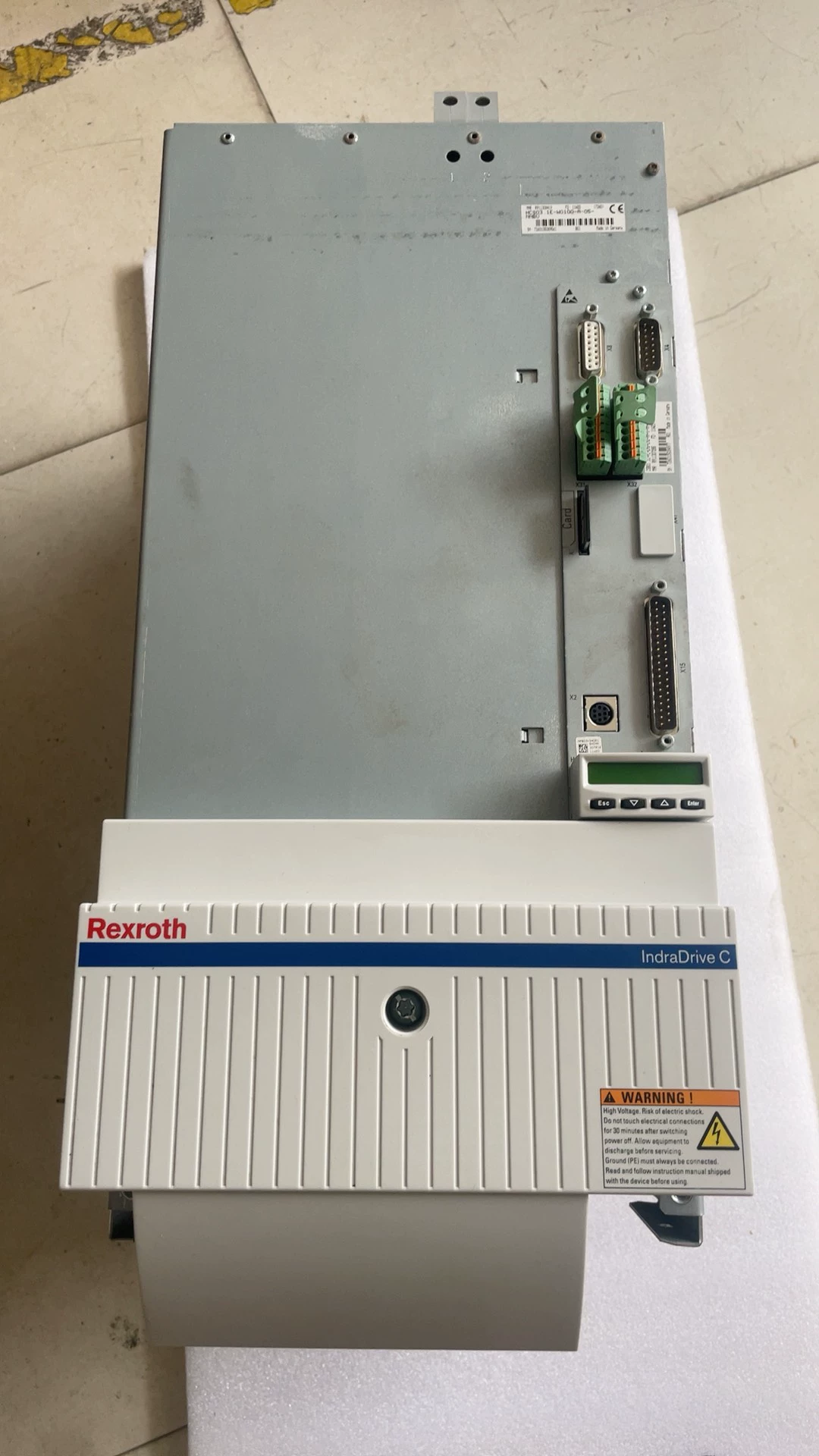 Ολοκαίνουργιο αυθεντικό σερβοκινητήρα Bosch Rexroth HCS03.1E-W0100 Servo Motor Γρήγορη αποστολή