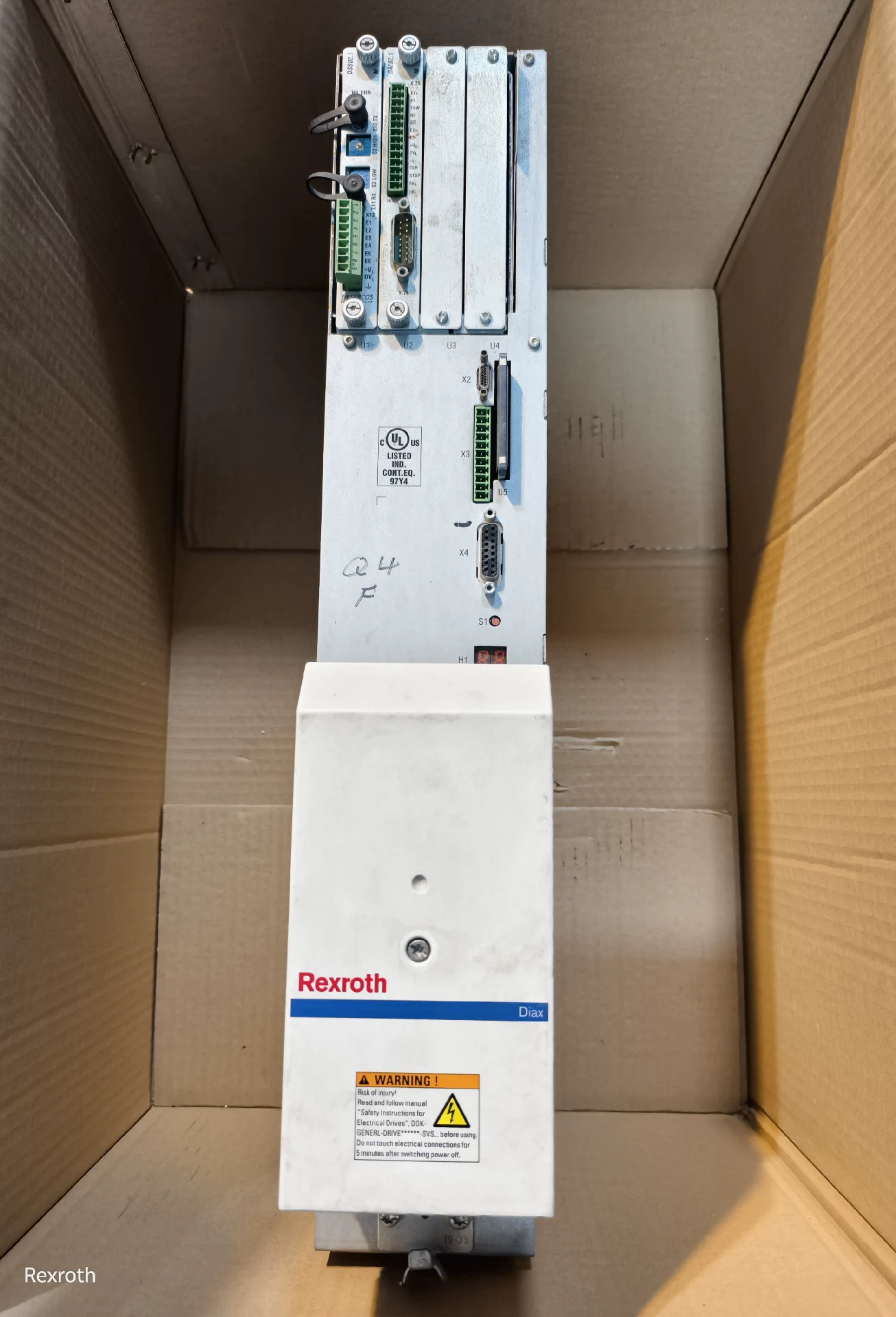 Ολοκαίνουργιο αυθεντικό σερβοκινητήρα Bosch Rexroth HDS03.2-W075N-HS12-01-FW Γρήγορη αποστολή