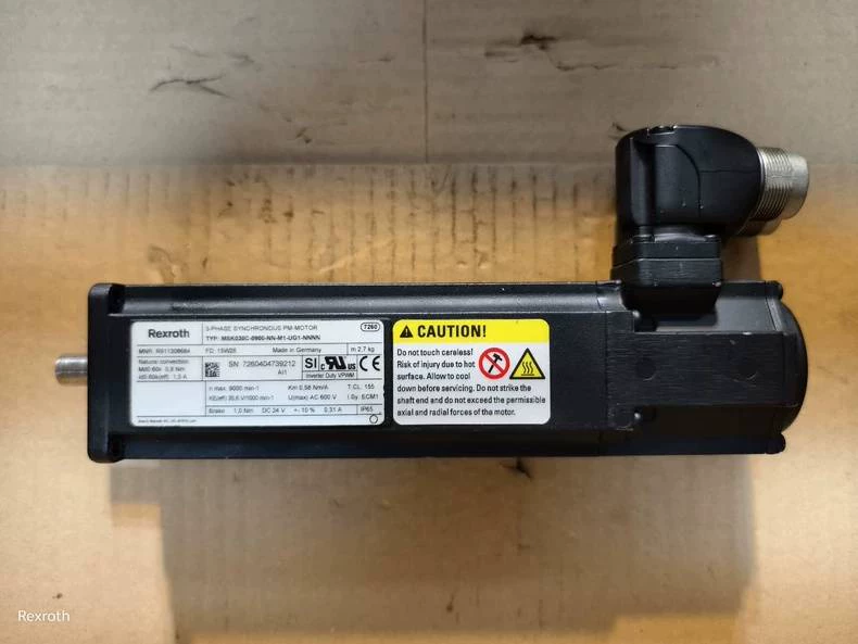 Ολοκαίνουργιο αυθεντικό σερβοκινητήρα Bosch Rexroth MSK030C-0900-NN-M1-UG1-NNNN Γρήγορη αποστολή