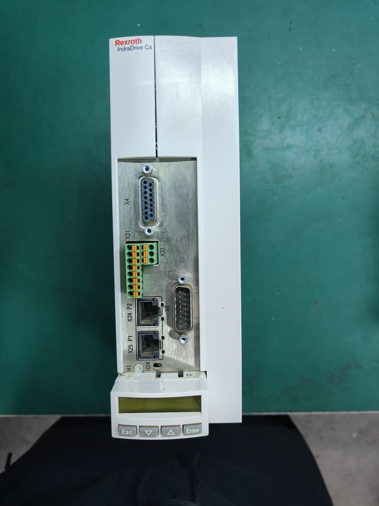 Ολοκαίνουργιο αυθεντικό Bosch Rexroth Servo Drive PLC Mobule PLC ελεγκτής HCS01.1E-W0018-A-03-B-ET-EC-EC-NN-NN-FW Servo Motor Γρήγορη αποστολή