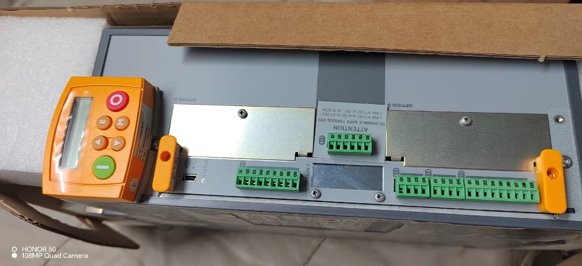 Ολοκαίνουργιο Γνήσιο Parker 890SD-532590D0-B00-1A000 Δίσκοι σερβοκινητήρες μεταβλητής συχνότητας ελεγκτές σερβοκινητήρες Γρήγορη αποστολή