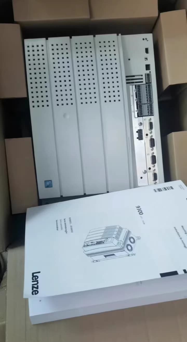 Γνήσιο νέο Lenze E82ZAFAC Industrial I/O Module FedEx DHL Γρήγορη αποστολή