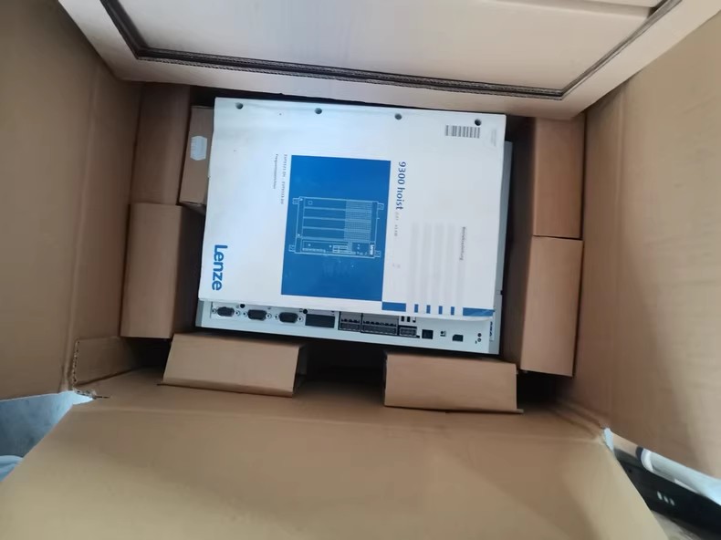 Γνήσιο νέο Lenze E94AMSE0074 Industrial I/O Module FedEx DHL Γρήγορη αποστολή